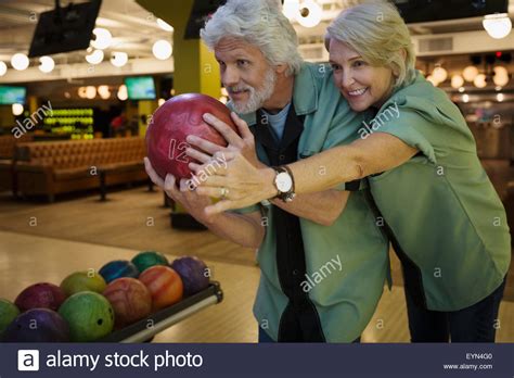 7K 99 45m 1080p at a bowling alley and visibly shudders when she has to eat 14 loads Upscaled 12K 100 40m 1080p What a pair. . Wife gang bang bowling